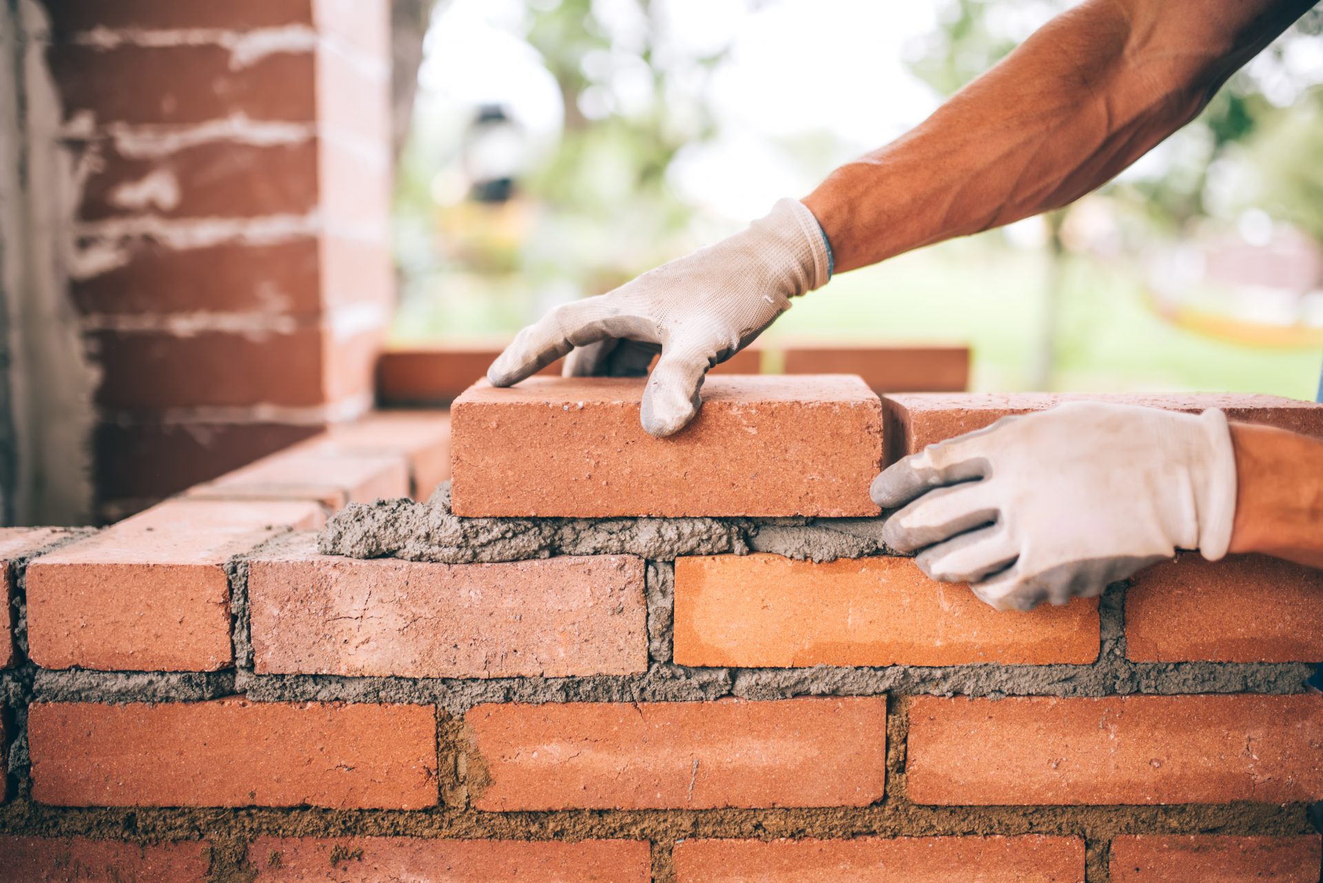 What to Look for in a Masonry Contractor: A Comprehensive Guide