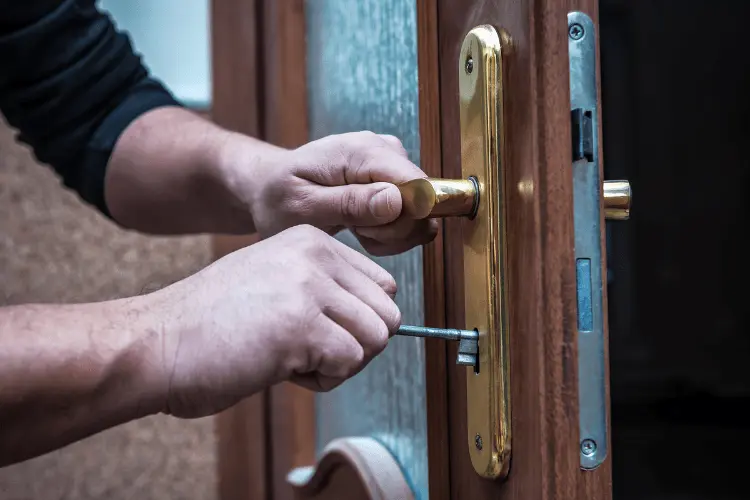 Don't Settle for Less: How to Find the Best Locksmith in Your Area